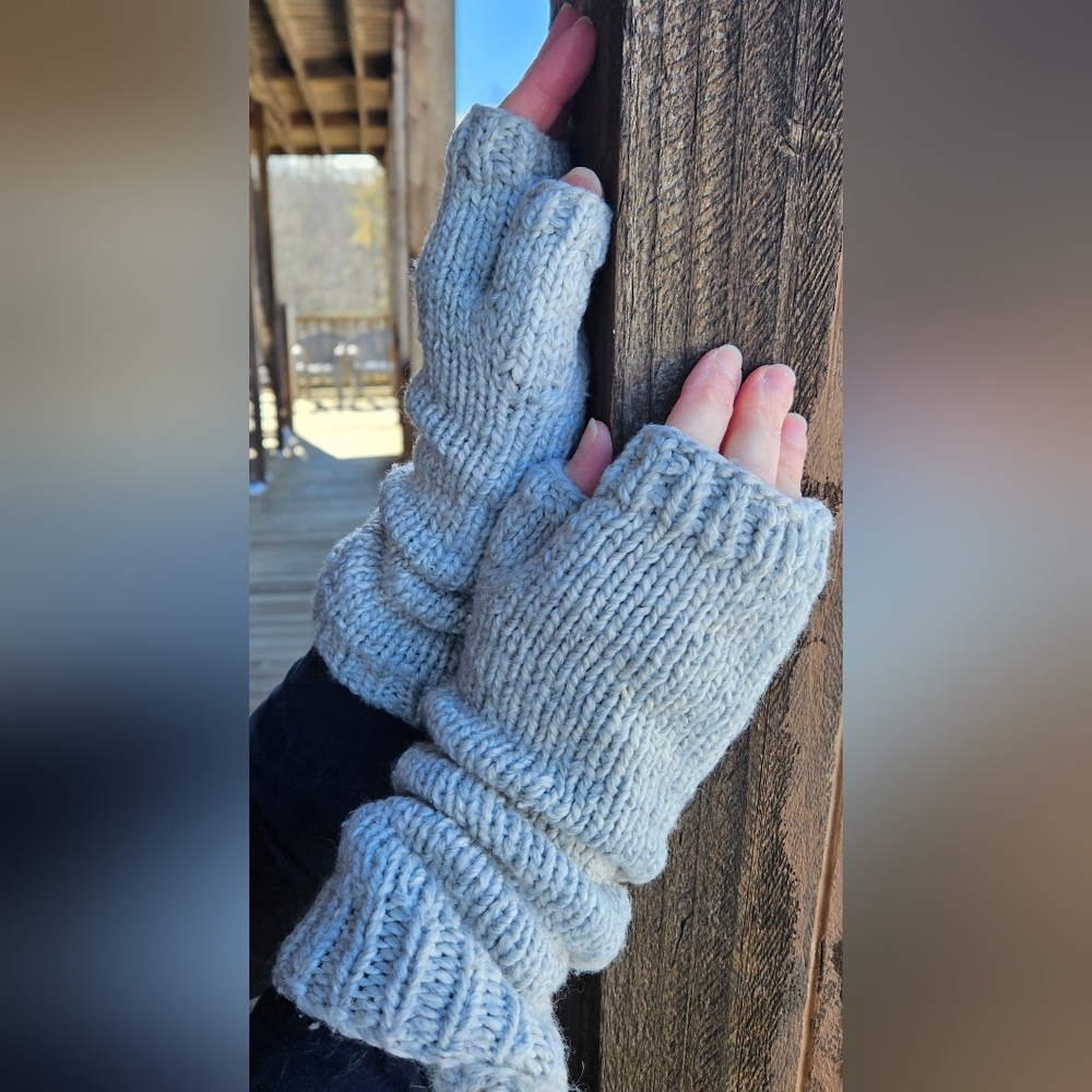 Handknitted Fingerless mittens light gray wool blend